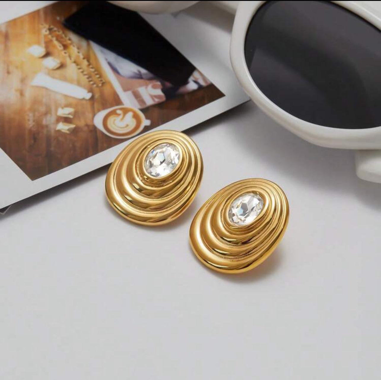 Tyra Studs