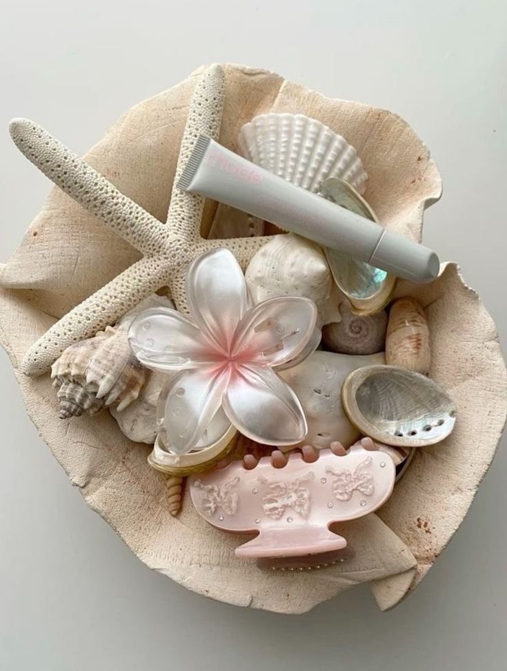 HAIR ACCESSORIES