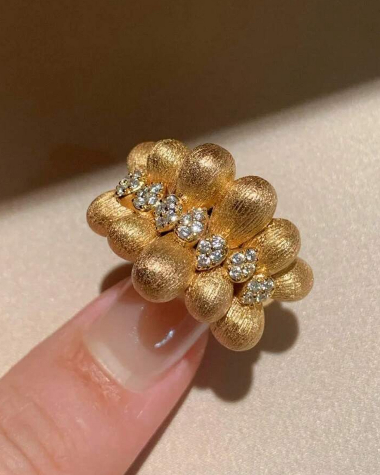 Aura Ring