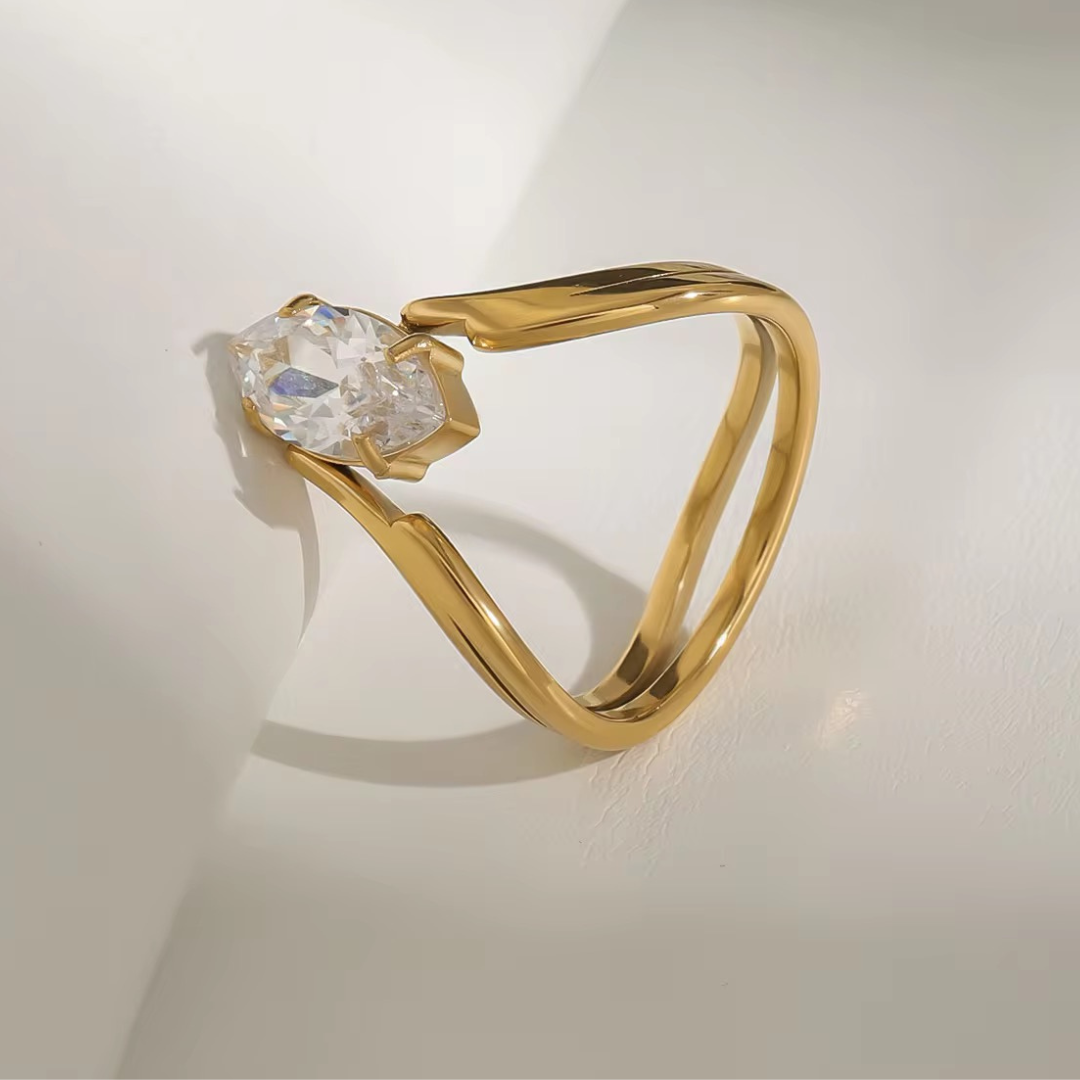 Midas Loop Ring