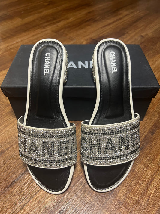 Chanel Slippers - Grey