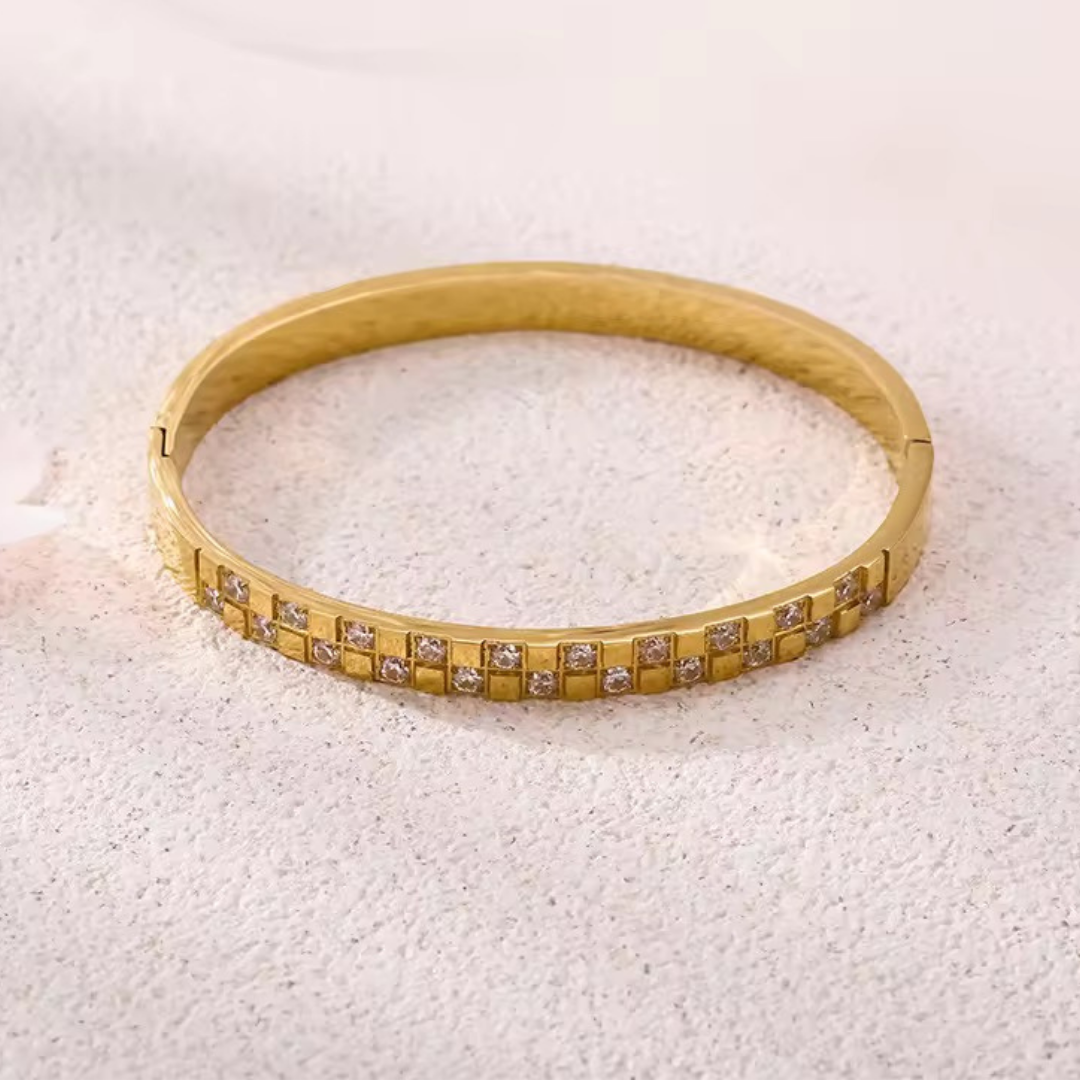 Solire Bangle