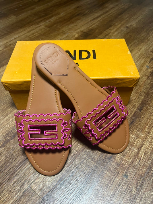 Fendi Slides - Pink & Brown