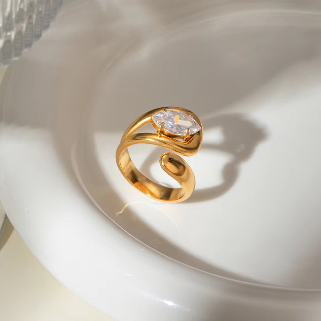 Zenith Ring