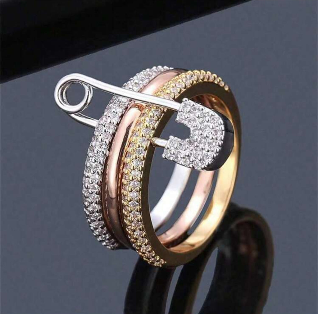Safety Pin Ring