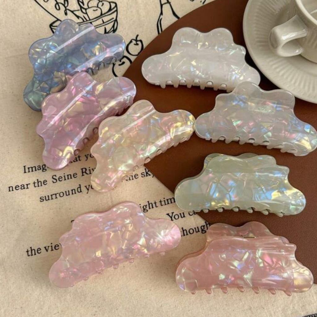 Glazed Hair Claw - White