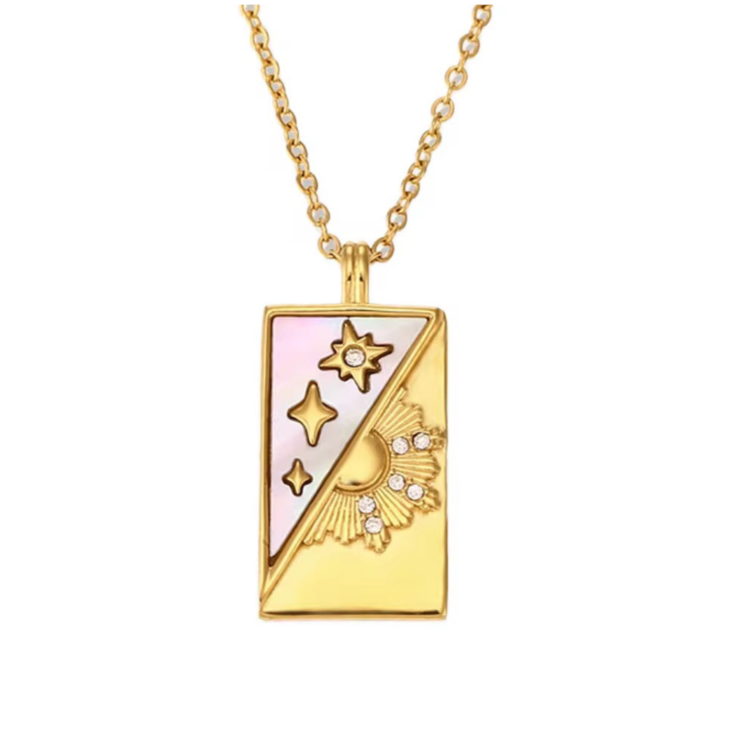 Avera Pendant